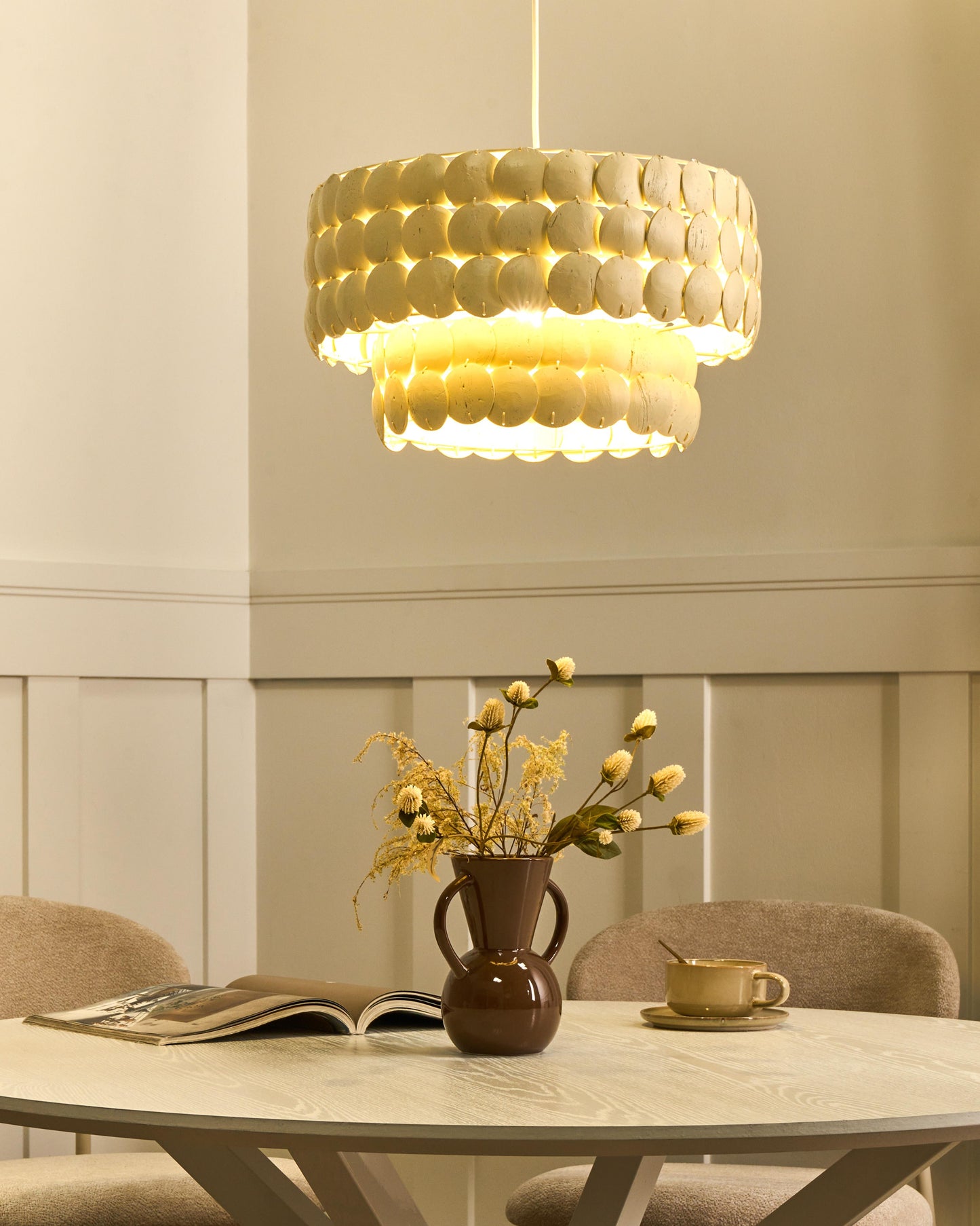  Chandelier KOTMALE Coconut Shell Light Beige