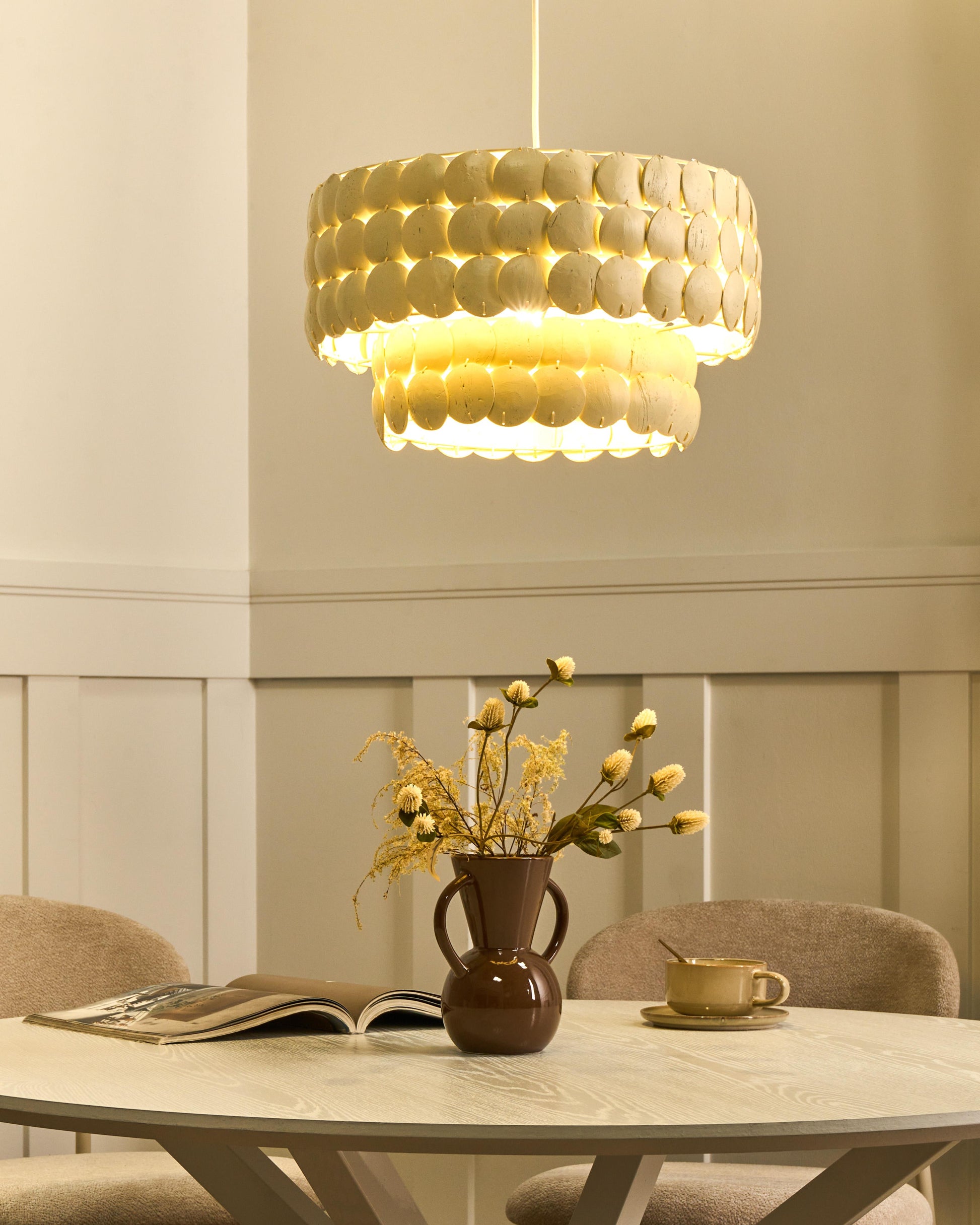  Chandelier KOTMALE Coconut Shell Light Beige