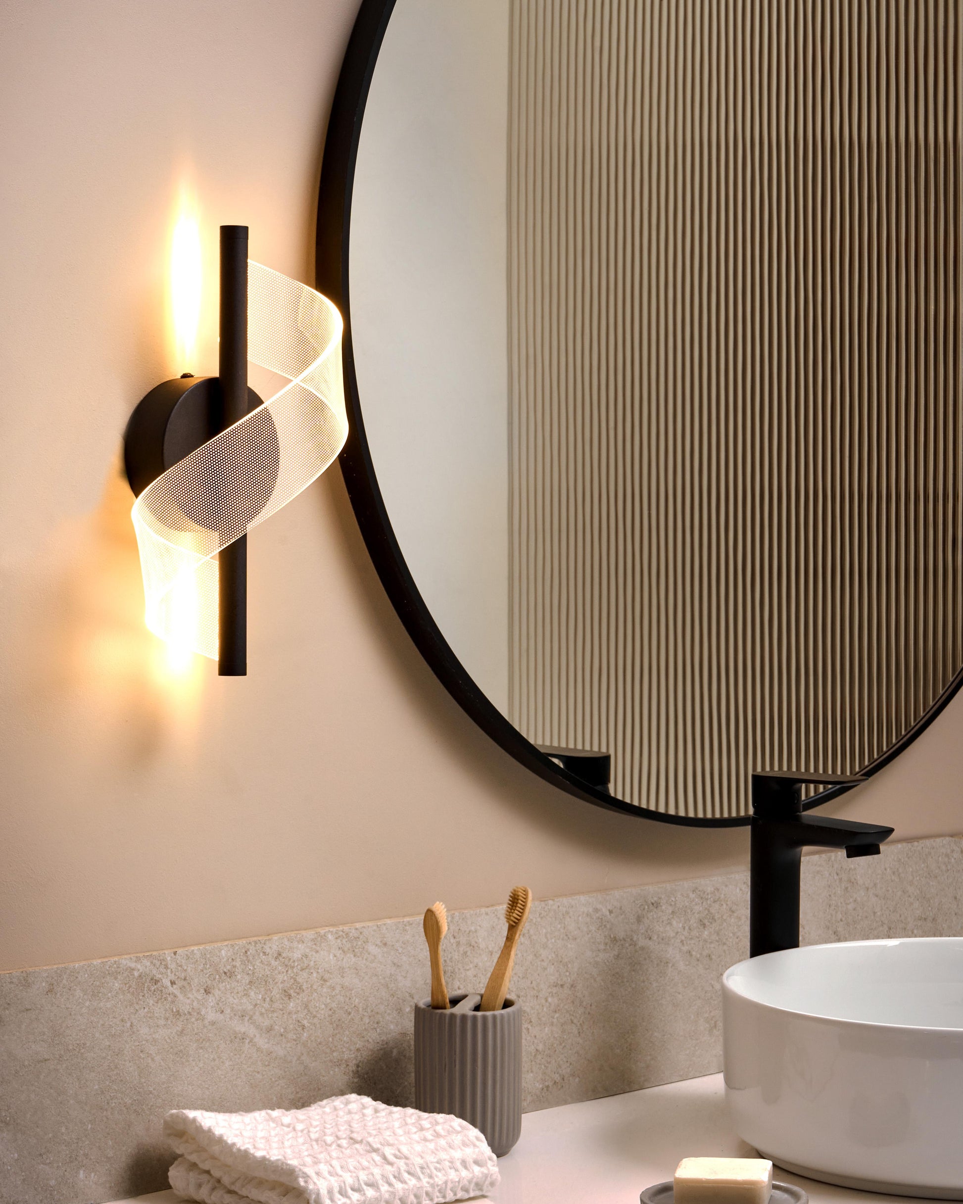  LED Wall Lamp SARELA Metal Black