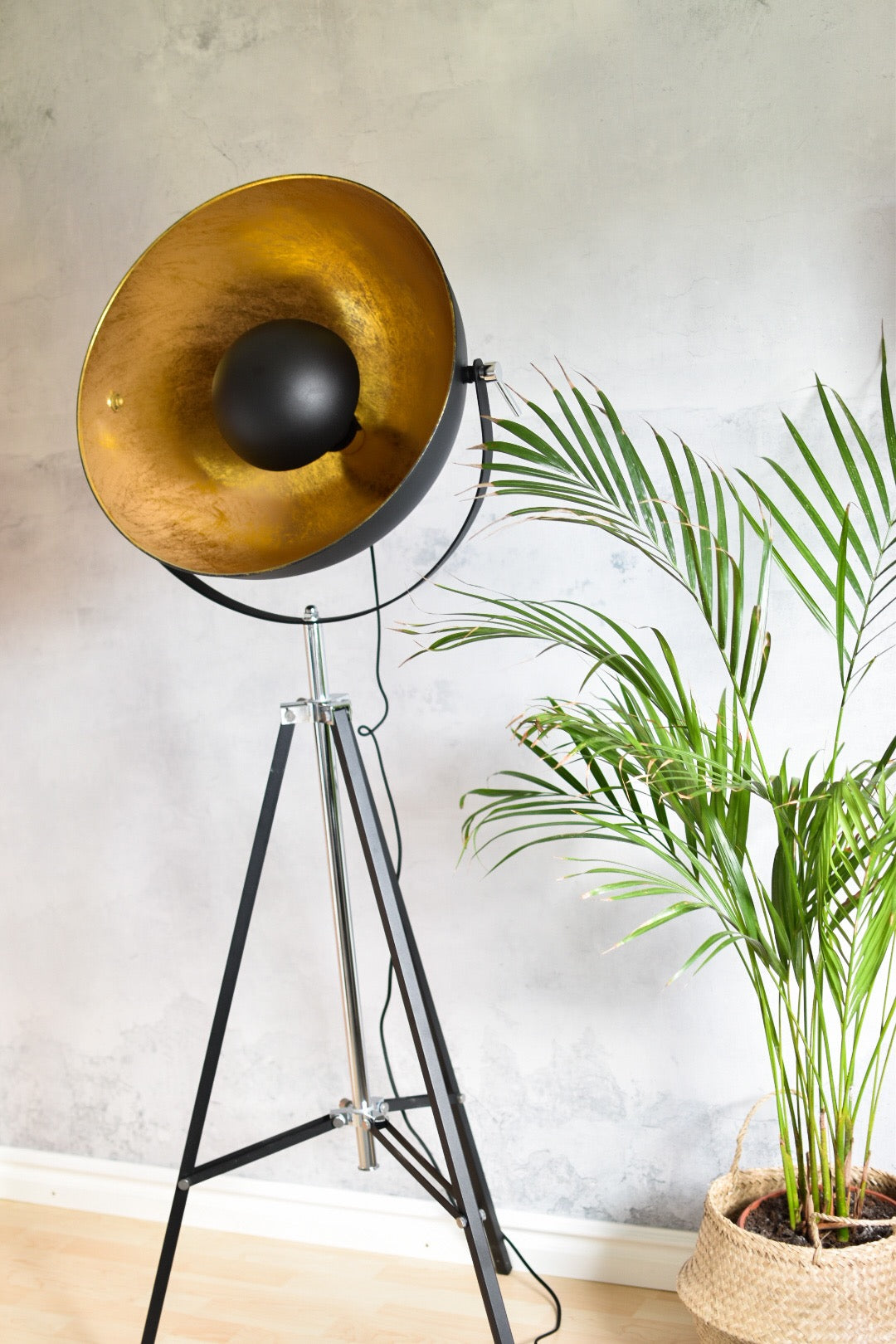  Floor Lamp THAMES Metal Gold