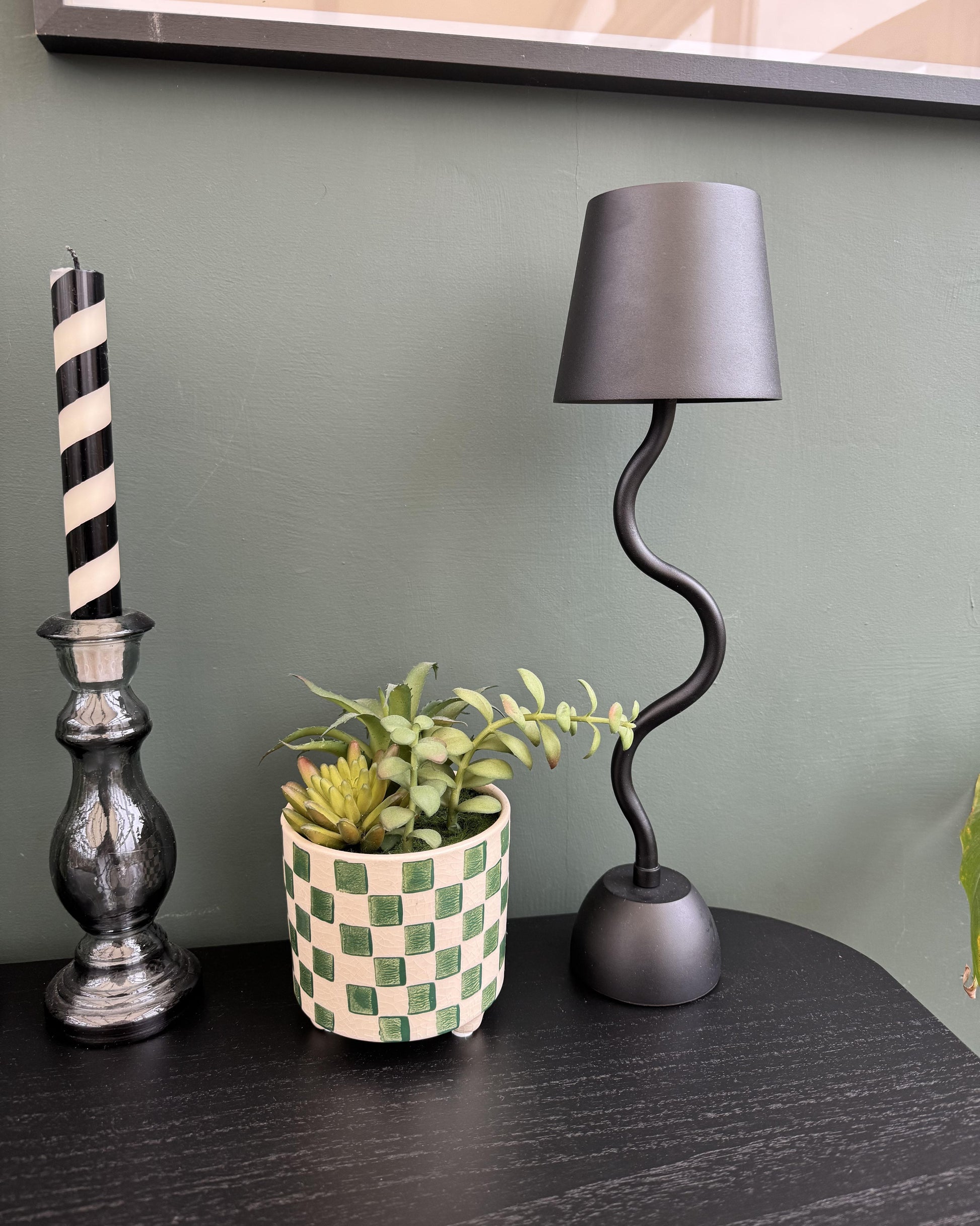  Wireless LED Table Lamp VOUGA With Dimmer Metal Beige