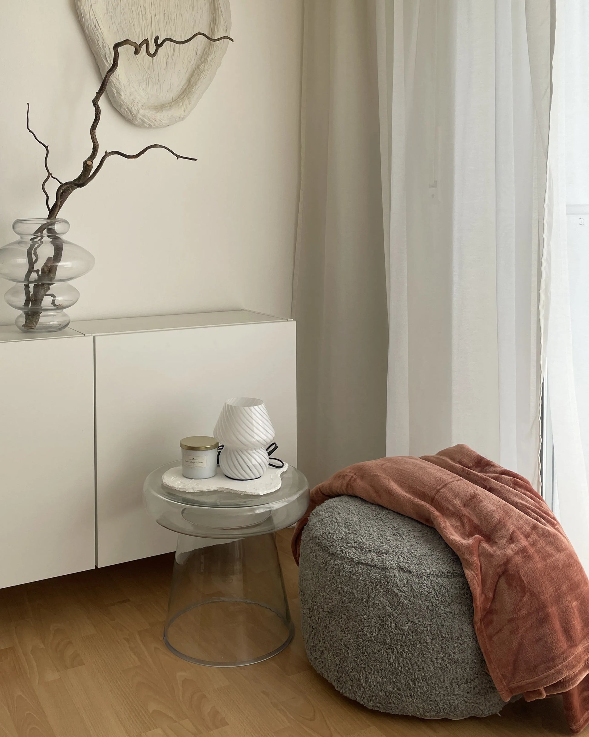  Table Lamp LOBO Glass White